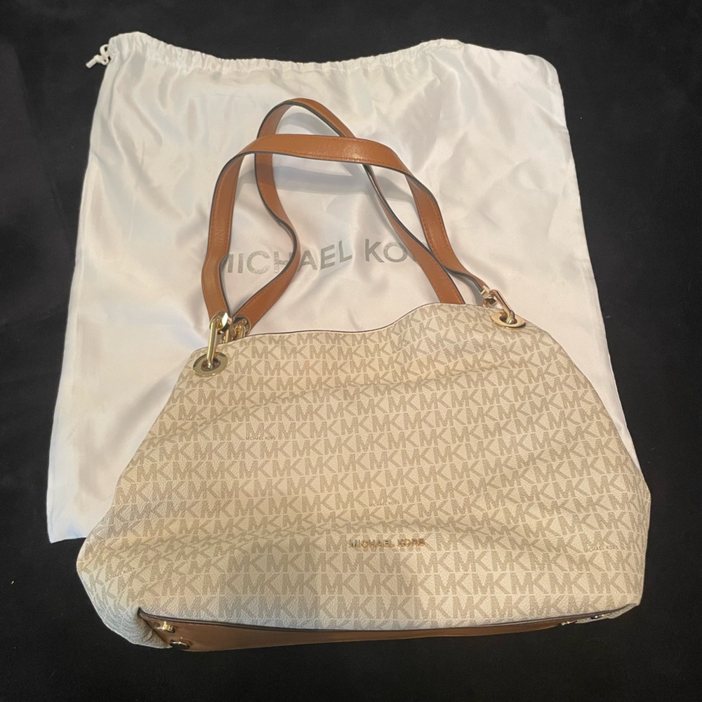 Michael Kors Shoulder Bag